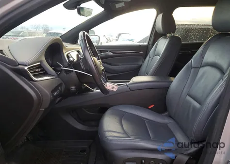 2022 Buick Enclave Premium z USA, uszkodzony, nr VIN 5GAERCKW1NJ101906